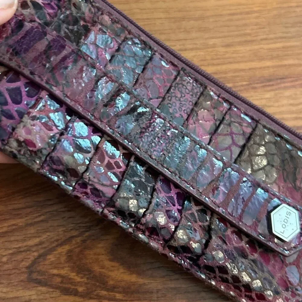 Lodis purple snake